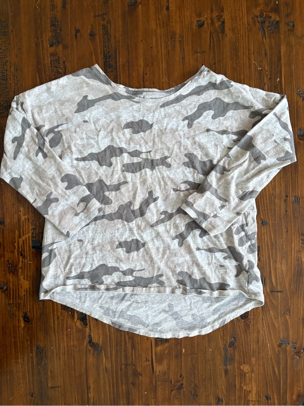 Children’s Old Navy Gray Camo Long Sleeve Tee